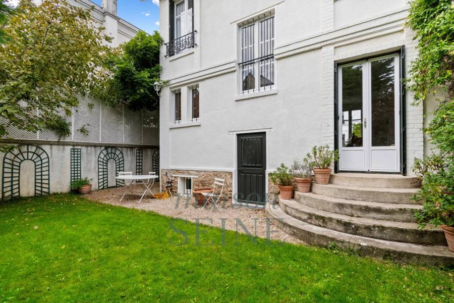 Townhouse Asnières-sur-Seine