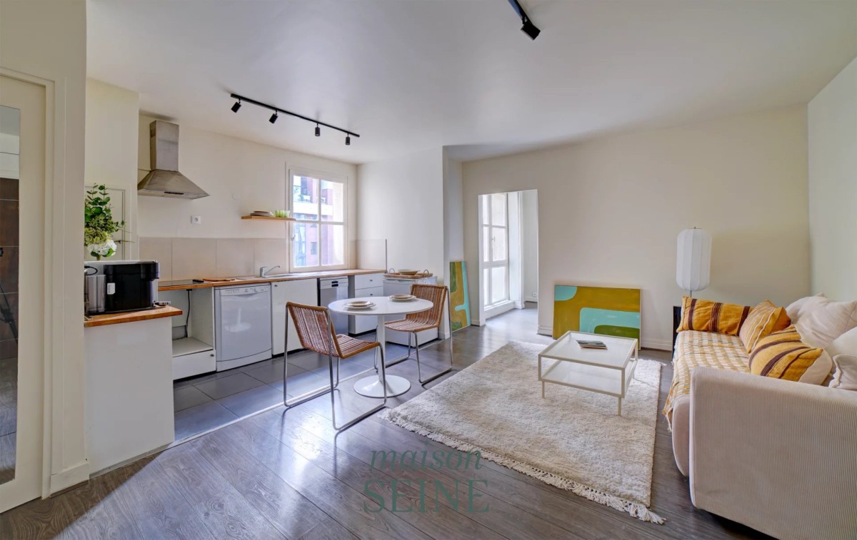 Apartment Paris 3ème