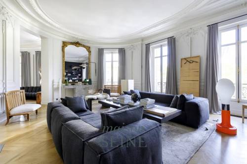 Apartment Paris 8ème